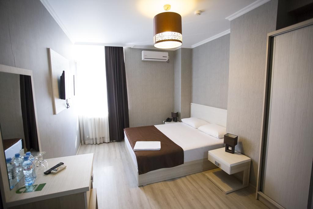 Hotel Batus Batumi Zewnętrze zdjęcie