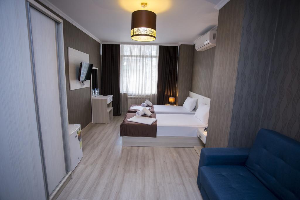 Hotel Batus Batumi Zewnętrze zdjęcie