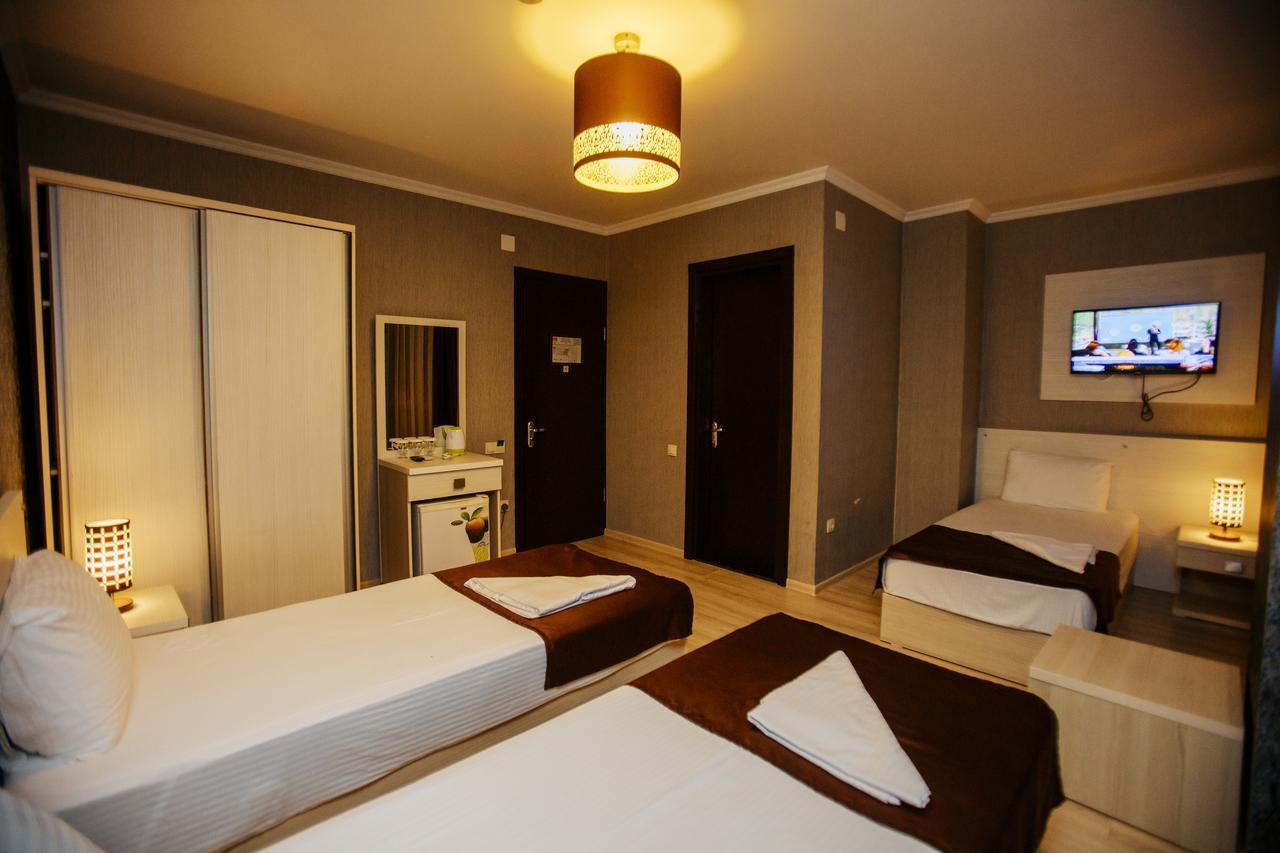 Hotel Batus Batumi Zewnętrze zdjęcie