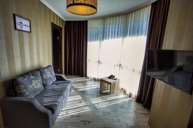 Hotel Batus Batumi Zewnętrze zdjęcie
